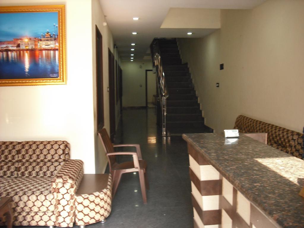 Hotel Gs Paradise Amritsar Dış mekan fotoğraf