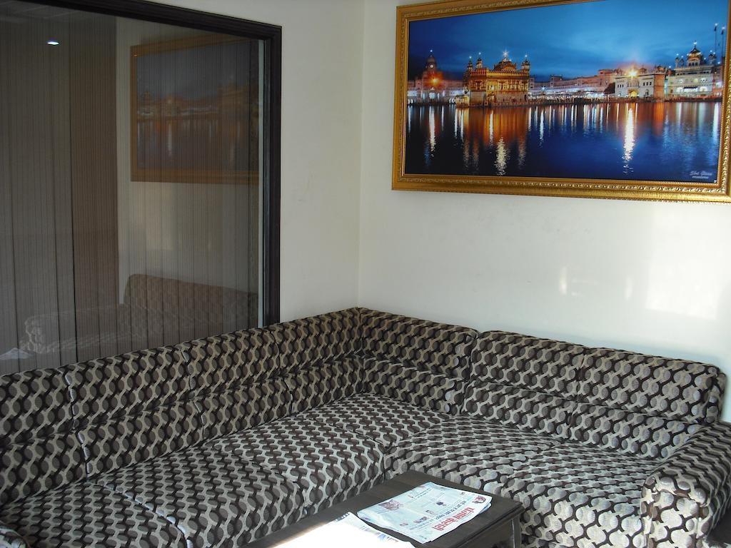 Hotel Gs Paradise Amritsar Dış mekan fotoğraf